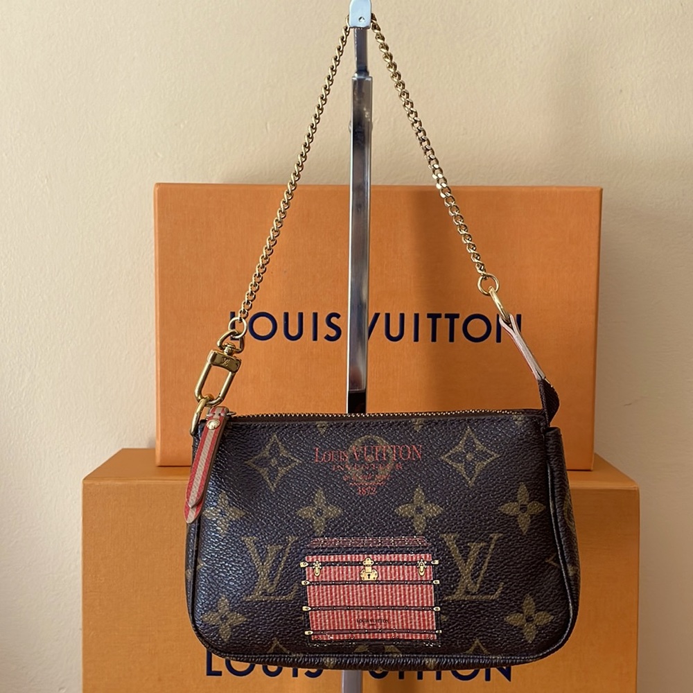 Louis Vuitton limited edition trunks and locks mini pochette accessories